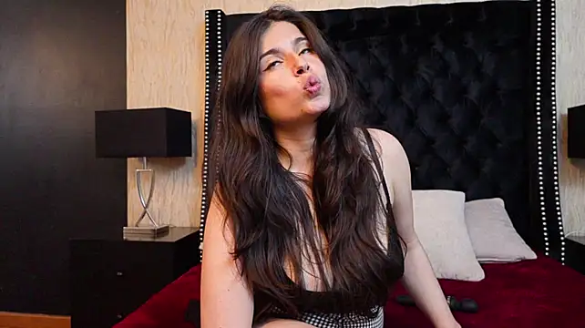 Tami_Ramirez_ Live XXX-chat
