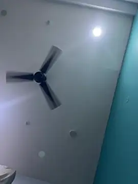 sanddyk99 Adlı Modelin Canlı XXX Sohbeti