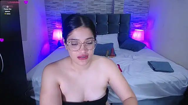 دردشة Alison_ski2 الجنسية المباشرة
