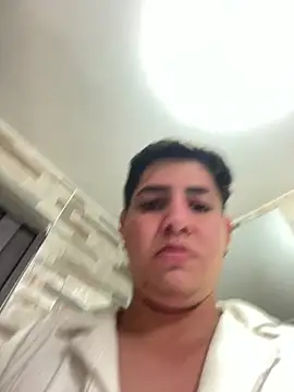 Fozil_Dvice – Live XXX-chat