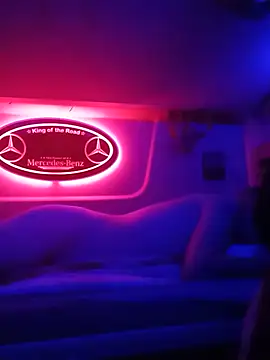 adas-n Live XXX chat