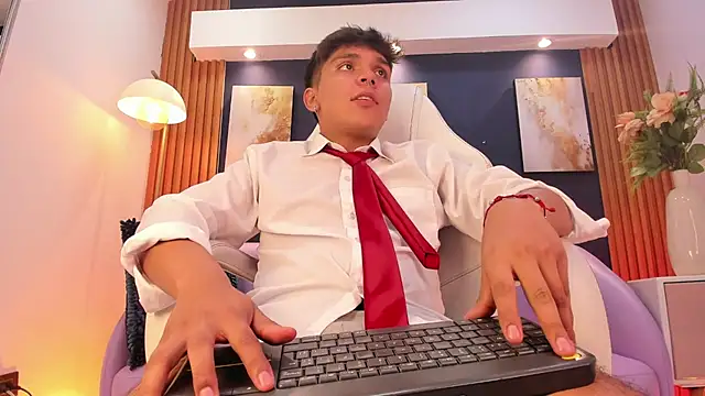 Živý XXX chat Thiago_Knox