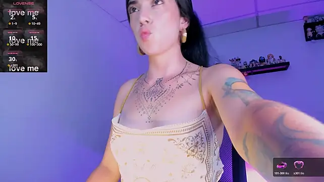 แชท XXX สดของ Nina-monroe