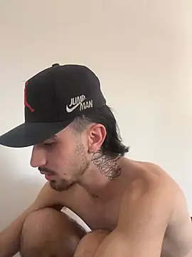 Lucas_Knight 라이브 XXX 채팅
