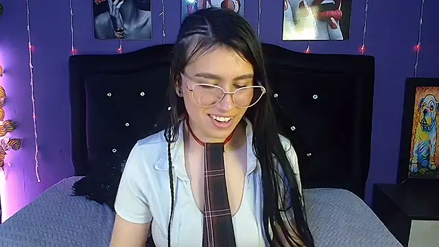 GraceSquirtExtrem 现场XXX聊天