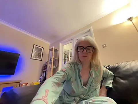 Laylaskyexx's Live XXX Chat