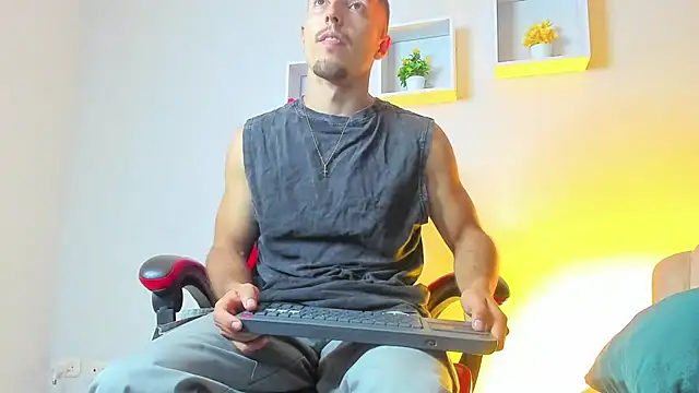 Lorenzo_Vellumn Live XXX chat