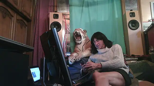 SissiDomination – Naživo XXX chat