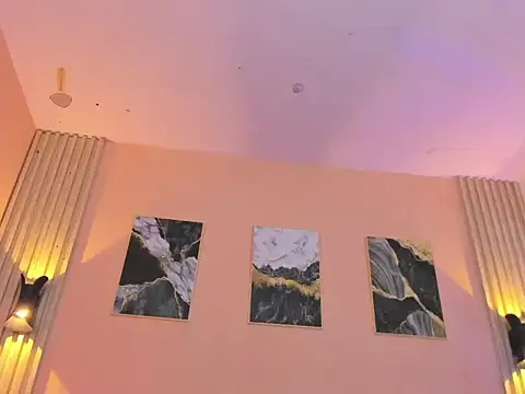 XXX chat uživo modela Lian_Lodson