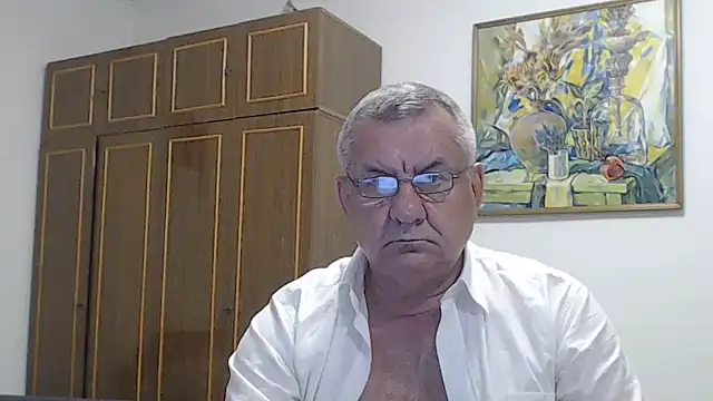 XXX chat uživo modela machomale3