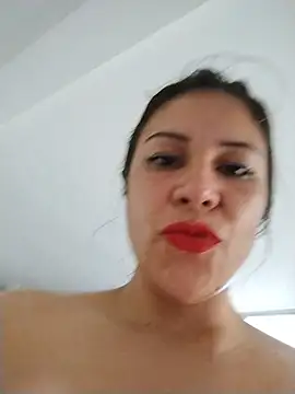 KittyHoleshot87 Live XXX-chat