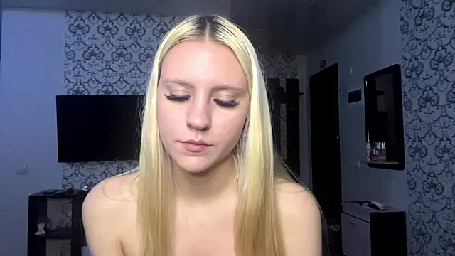 MildredGuckes Live XXX-chat