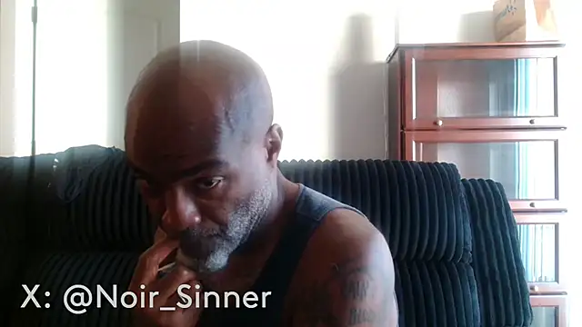 sinnernoir's Live XXX Chat