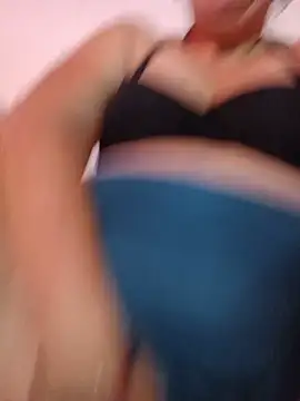 Fulopp15's Live XXX Chat