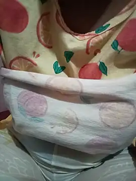 kaviyaponnu0987 Adlı Modelin Canlı XXX Sohbeti