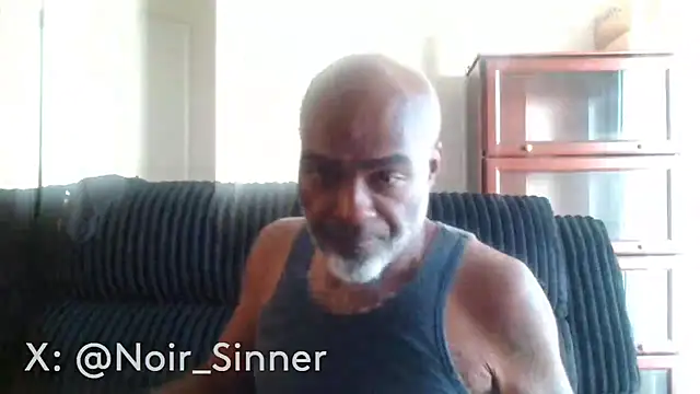 Онлайн чат XXX sinnernoir