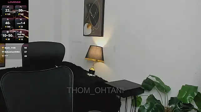 Thom_Ohtani's Live XXX Chat