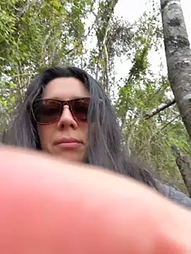 Reinacatchile Live XXX-chat