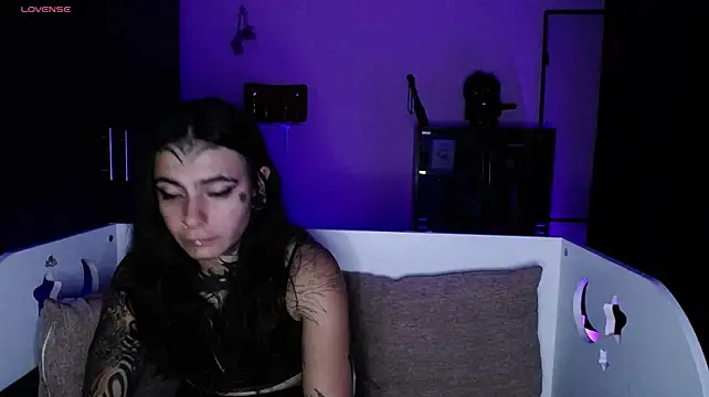 _onthary_6 Live XXX-chat