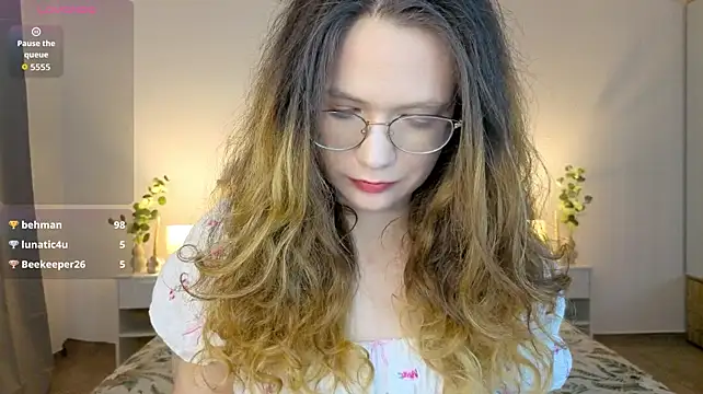 _Shy_bunny_'s Live XXX Chat