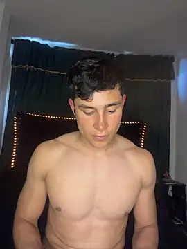 XXX chat uživo modela AustinJones_