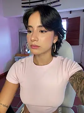 Ale_Lewis Live XXX-chat