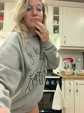 carlaaa Live XXX-chat