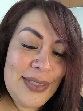Natymendoza998 Adlı Modelin Canlı XXX Sohbeti
