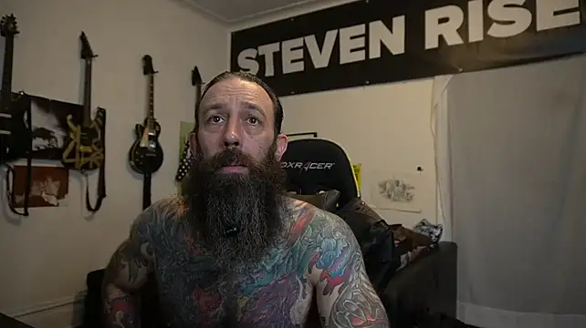 Pertunjukan Kamera Web StevenRiseNYC