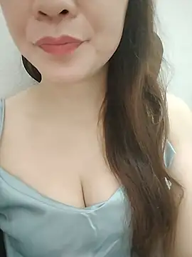 Snail_niE Chat XXX in diretta