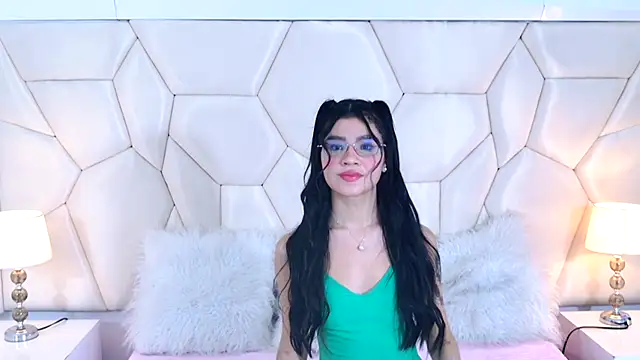 OliviaDiaz Live XXX-chat