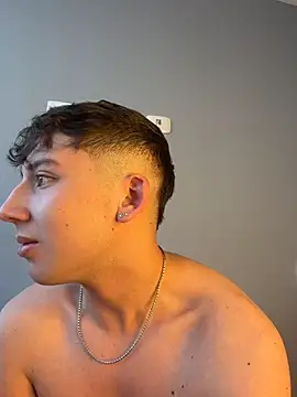 OLIVER_K Live XXX-Chat