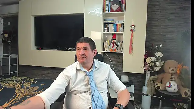 SpartacusDaddy48 Live XXX-chat