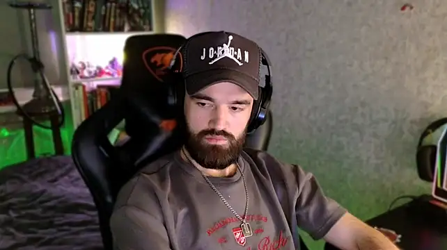_Serious_Man – Naživo XXX chat