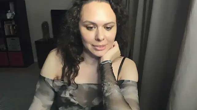XXX chat uživo modela MollyCheiz