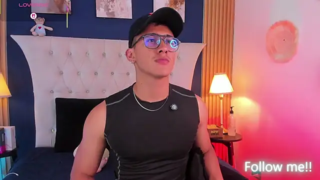 SalvadorFit 라이브 XXX 채팅