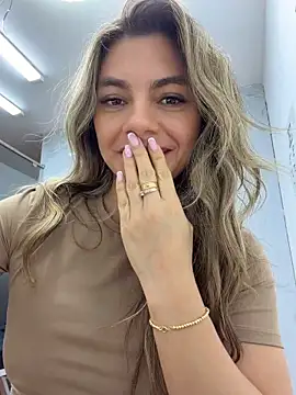 alicee16 Live XXX Chat