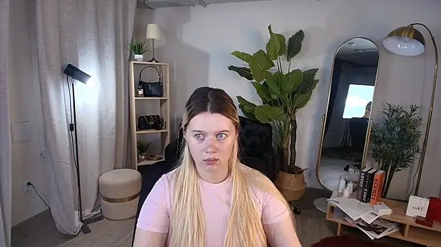 CelestineMauriac Live XXX-chat