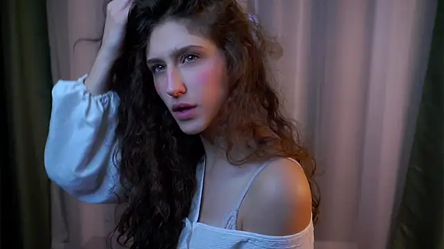 ClaritaKwack Adlı Modelin Canlı XXX Sohbeti