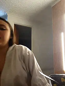 LizzRouse Chat XXX in diretta