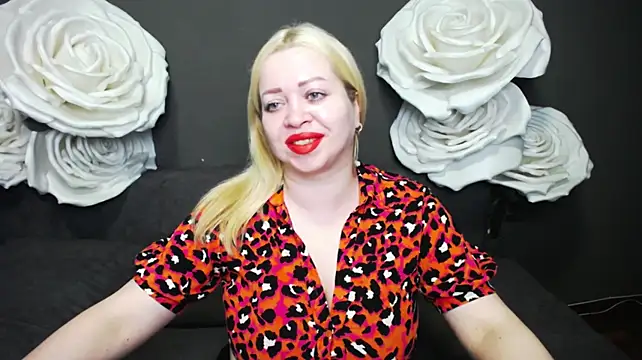 XXX chat uživo modela OliviaVerr