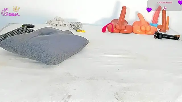 CERTIFIED_SQUIRTER live XXX chat