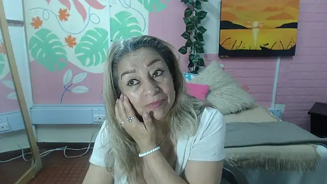 ZAMANTHA's Live XXX Chat
