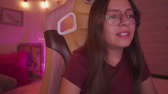 milly_kenner élő XXX-chatje