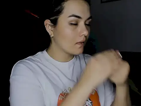 Babe-sofi Adlı Modelin Canlı XXX Sohbeti