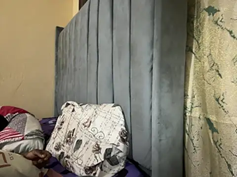 Czat XXX na żywo – Sweet_monster36