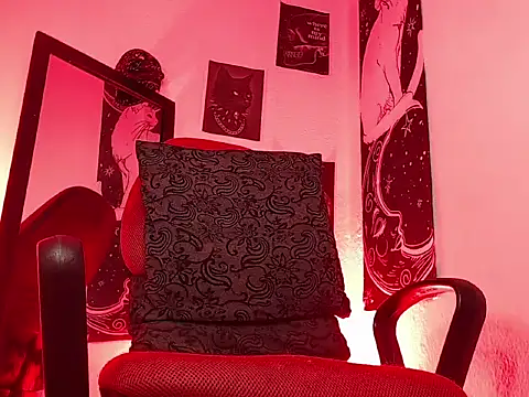 AlecBanne_ Adlı Modelin Canlı XXX Sohbeti