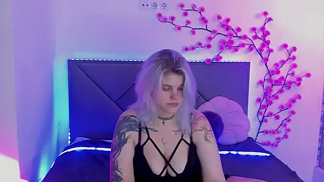 JoannLowe Live XXX-chat