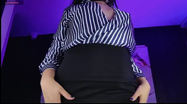 Cris_BDSM Adlı Modelin Canlı XXX Sohbeti