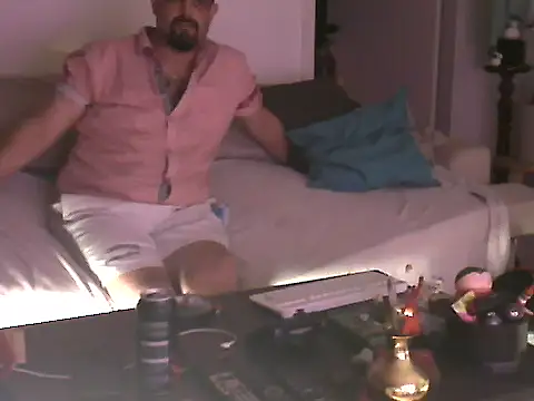 B-A-M-B-I Live XXX-chat